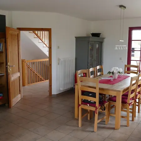 Prázdninový dům Sabines Badehaus Mit Innenpool